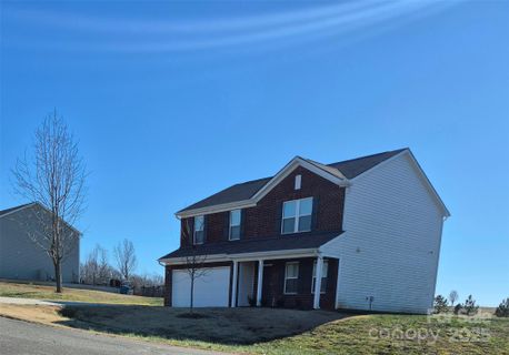 121 Vintage Woods Court sold home in Padgett Ridge Hollow, Shelby, NC