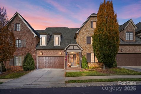 Previously sold for $1,095,000