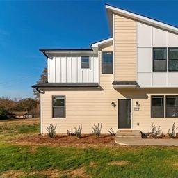 3024 Poplar Circle