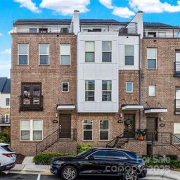 16034 Roscoe Lane