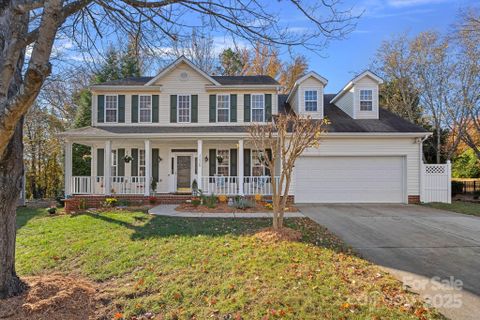 17428 Baldwin Hall Drive sold home in Southampton, Charlotte, NC