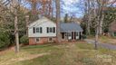 3221 Northampton Drive sold home in Charlotte, SC