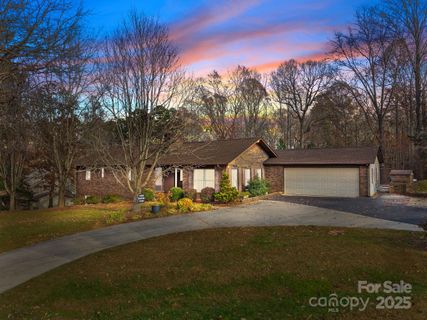 7465 Jones Road
