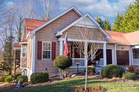 67 Coldwater Lane 15a sold home in Shaws Creek Farm, Hendersonville, NC