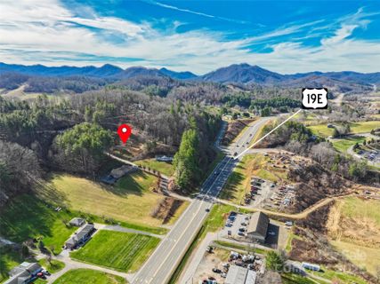 00 Riverside Hills Road