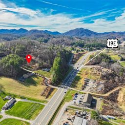 00 Riverside Hills Road