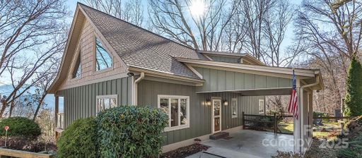 26 Ashewood Lane sold home in Pisgah View Estates, Waynesville, NC