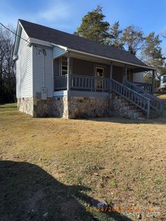 1217 Roberdel Road