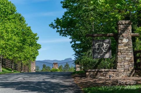 1227 River Club Drive active home in Catawba River Club, Morganton, NC