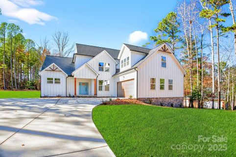 51 Windsor Drive sold home in Windsor Pointe, Taylorsville, NC