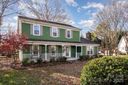 8700 Parkchester Drive sold home in Charlotte, SC