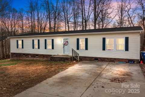 108 Sunwood Court