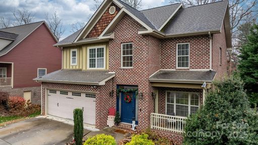 107 Maplewood Court sold home in Maplewood Village, Hudson, NC