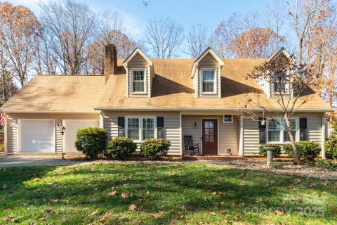 A home in Sundown Valley, Kernersville
