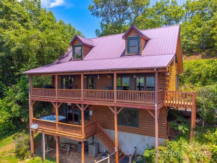 561 Signal Ridge sold home in Beechwood, Sylva, NC