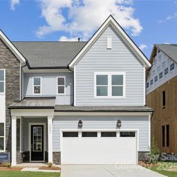 6007 Moonglade Lane