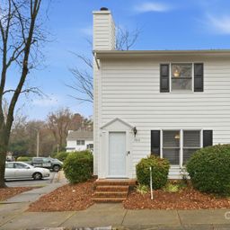 5918 Crape Myrtle Lane