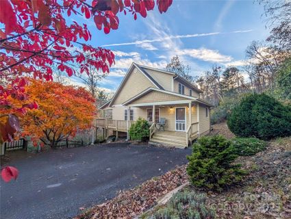 355 Rosewood Lane sold home in Loggers Ridge, Burnsville, NC