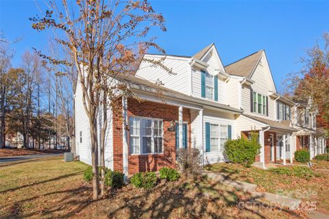 5305 Magnolia Tree Lane