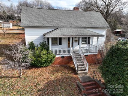 346 N Depot Street sold home in American & Efird Mills Inc, Albemarle, NC