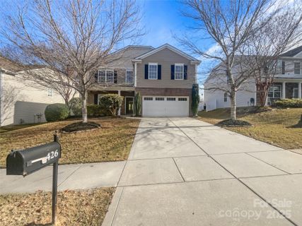 426 Garden Grove Road pending home in Spicewood, Fort Mill, SC