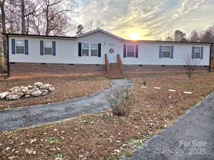 Homes in Mountain Brook, Clover
