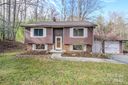 220 Leverette Drive sold home in Hendersonville, SC