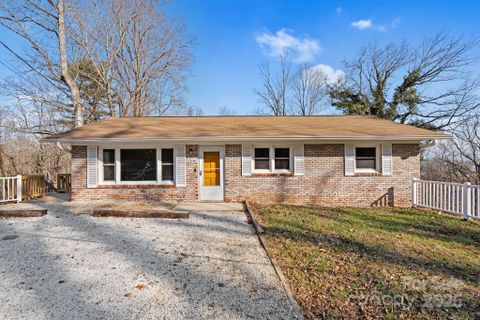 2338 Greater Druid Hills Boulevard sold home in Greater Druid Hills, Hendersonville, NC