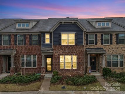 2617 Winter Thistle Way sold home in The Greens, Fort Mill, SC