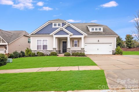 16004 Deer River Road active home in North Reach, Charlotte, NC