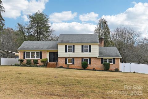 Homes in Forest Brook, Gastonia