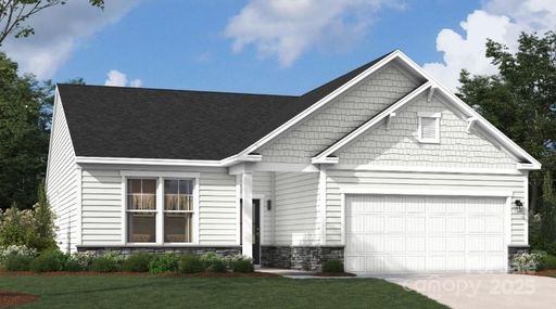 1095 Arundle Road pending home in The Retreat At Laurelbrook, Sherrills Ford, NC