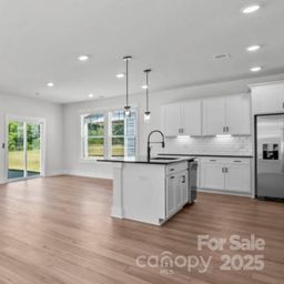 118 Canary Lane