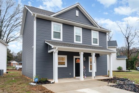 1124 Thayer Glen Court sold home in Northway At Echo Glen, Charlotte, NC
