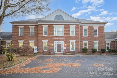 4523 Park Road