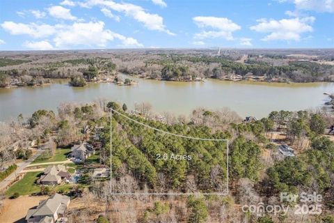 2810 Lakefront Drive sold home in The Peninsula At Bayshore, Belmont, NC