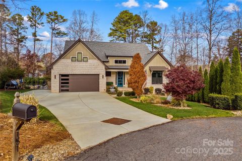 151 Lynn Cove Lane sold home in Morgan Landing, Mooresville, NC
