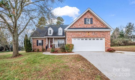 1339 Harvest Moon Way sold home in Grey Fox Forest, Shelby, NC