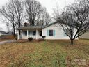 5724 Glenshire Court sold home in Charlotte, SC