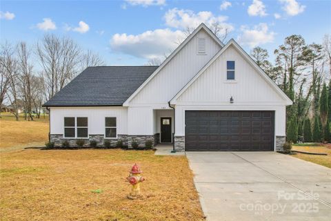 141 Quail Hollow Drive sold home in Woodbridge, Kings Mountain, NC
