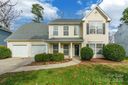 11318 Glenstone Court sold home in Charlotte, SC
