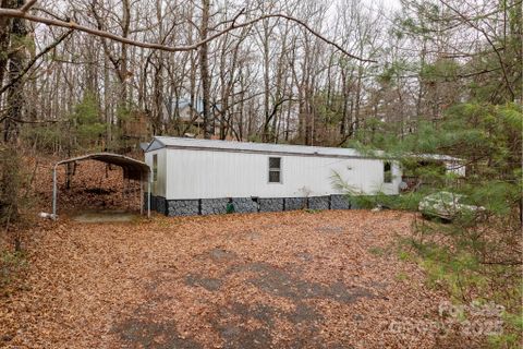 10 Bird Song Road sold home in Mountain Meadows, Penrose, NC