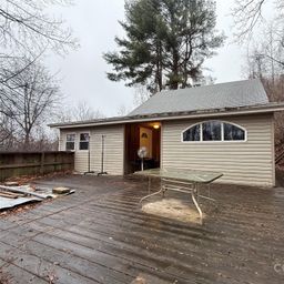 201 Mountain Vista Road