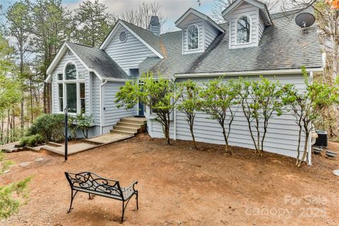 212 Ridgeway Road