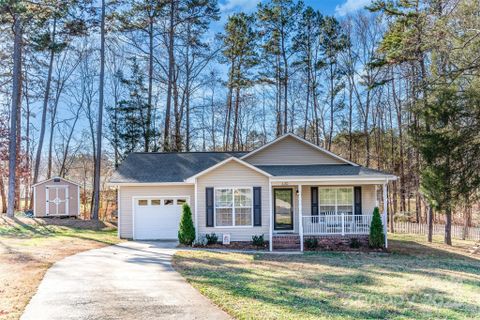 130 Fritzvon Drive sold home in Hilltop Acres, Mount Pleasant, NC