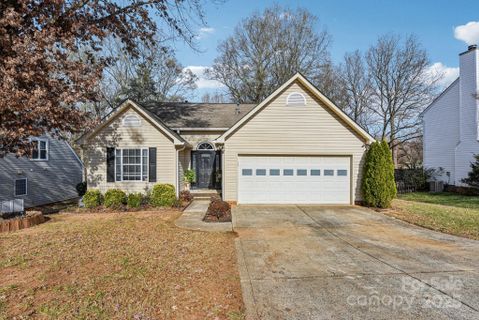 3684 Lake Spring Avenue sold home in Weddington Woods, Concord, NC