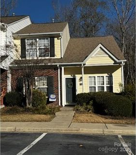 7127 Bidford Court