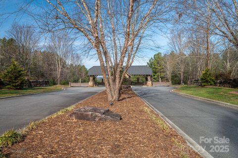 125 Catawba Cove Drive pending home in Lake Rhodhiss Estates, Valdese, NC