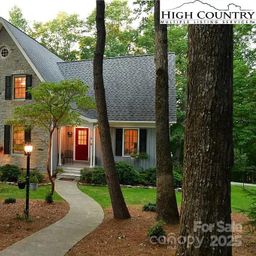 21 Maple Leaf Lane