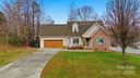 122 Valley Glen Drive sold home in Troutman, SC